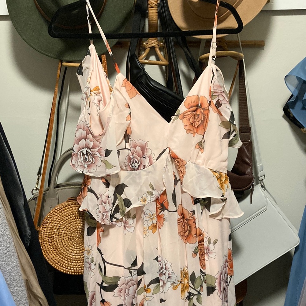 Summer-y spaghetti strap maxi dress